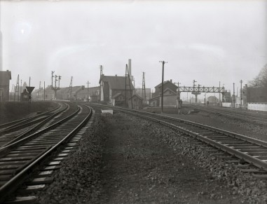 Marchienne-Est - SNCB.jpg